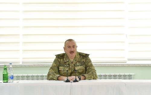 Silahlı Qüvvələr Günü Münasibətilə Təbriklər