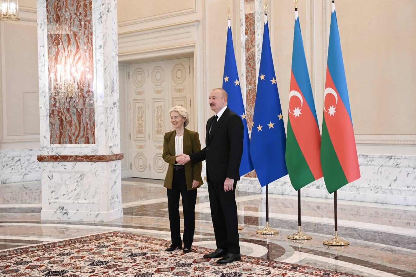 Azərbaycan Avropa İttifaqının 10 Üzvünə Qaz Verir