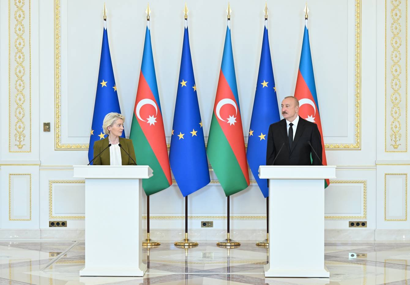 Cənubi Qafqazın 70 Faiz Ticarəti Azərbaycanda