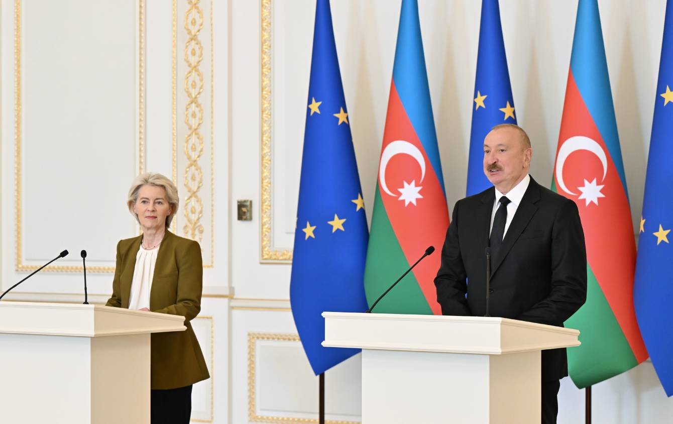 Azərbaycan Tranzit Ölkəsindən Strateji Mərkəzə