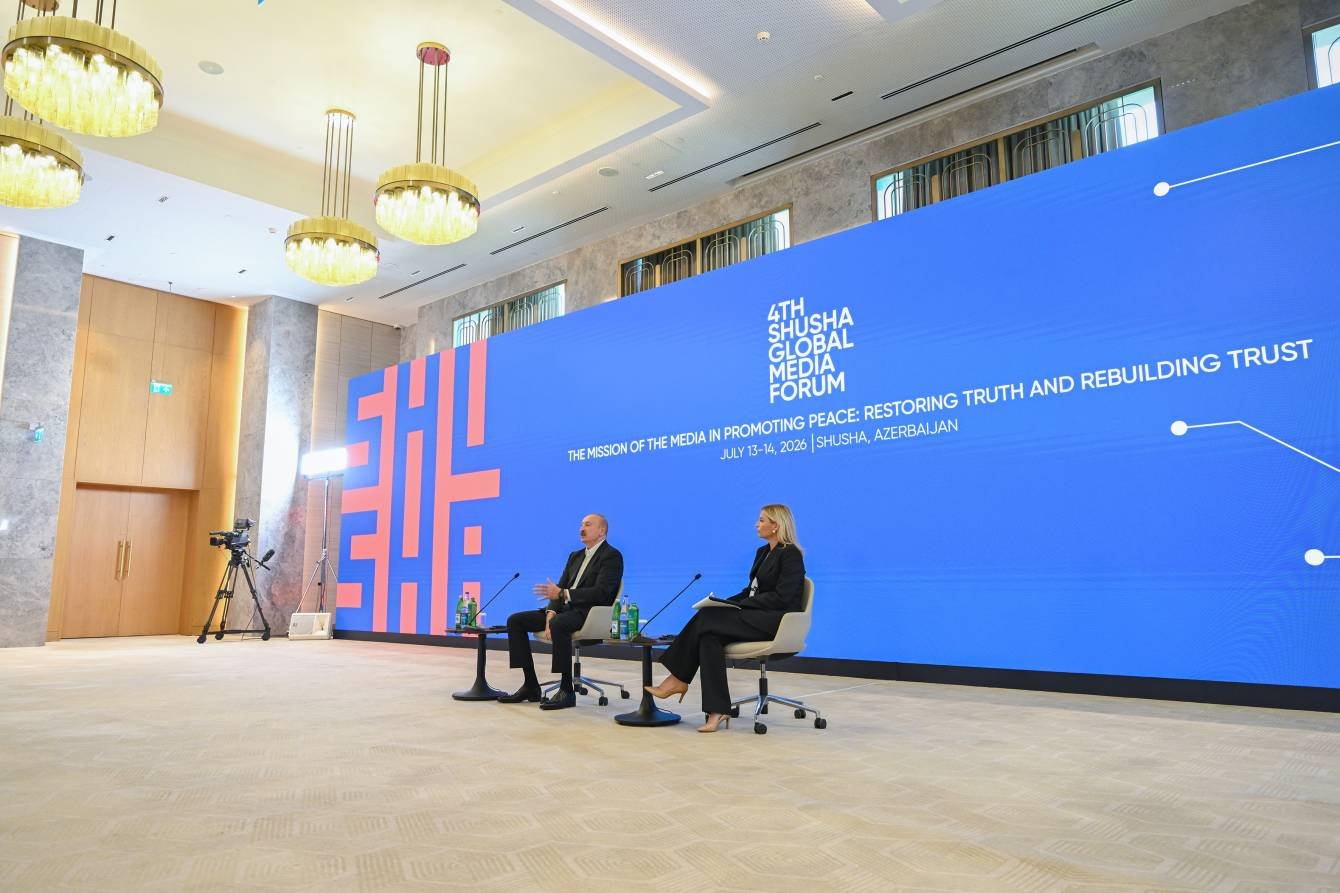 Azərbaycan Tranzit Ölkəsi kimi: İnfrastruktur, Siyasət və Perspektivlər