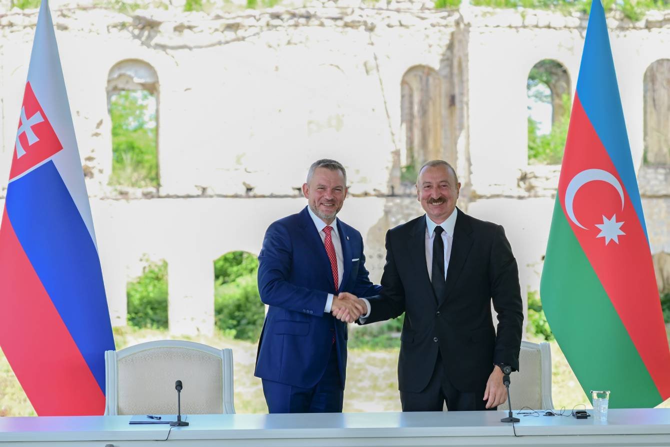 Azərbaycan-Slovakiya Strateji Tərəfdaşlığı: Yeni Mərhələnin Təhlili
