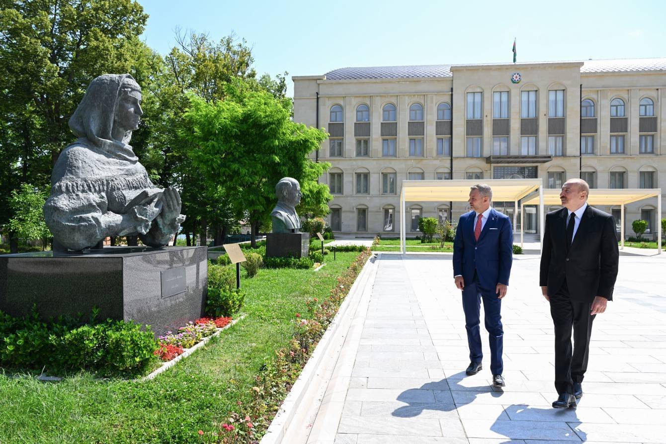 Slovakiya-Azərbaycan İqtisadi-Ticarət Əlaqələri: Mövcud Vəziyyət və Perspektivlər